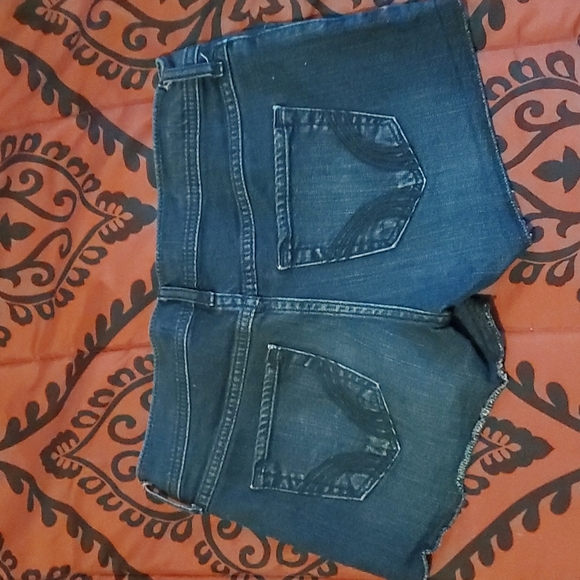Hollister Shorts - Picture 3 of 3